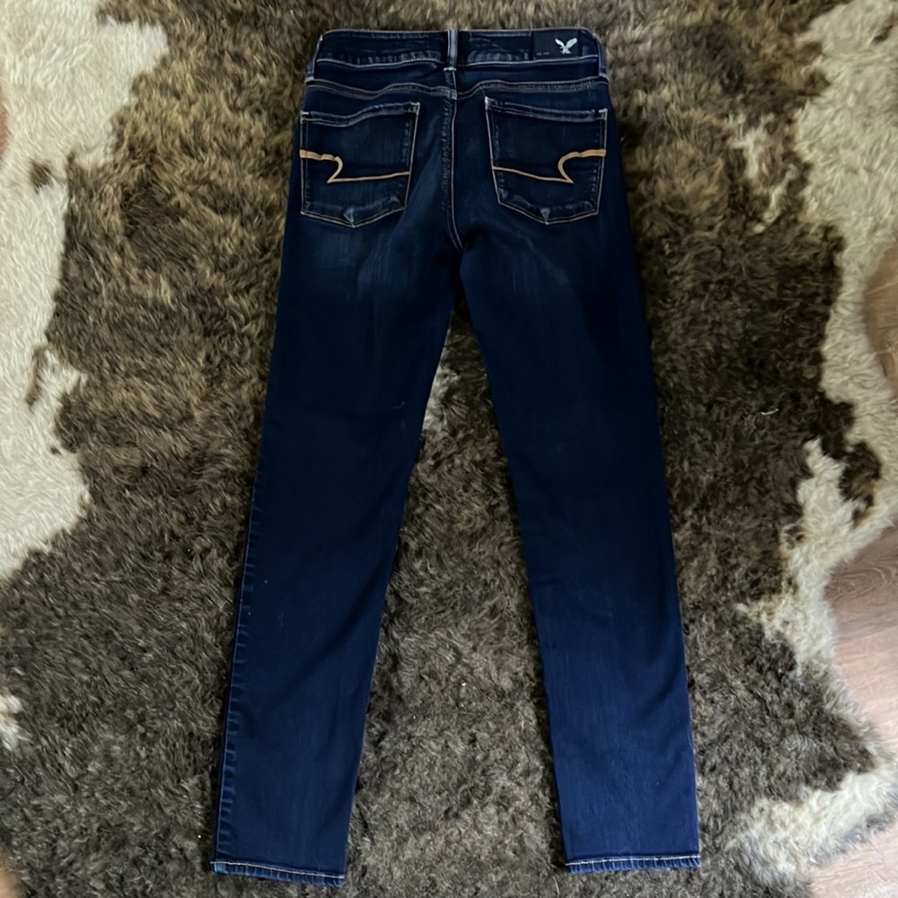 American Eagle stretch jeggings. Size 2 short. Great condition.